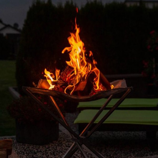 FENNEK Feuernetz HIGH FIRE - faltbare, erhöhte Feuerstelle | Grill Experte