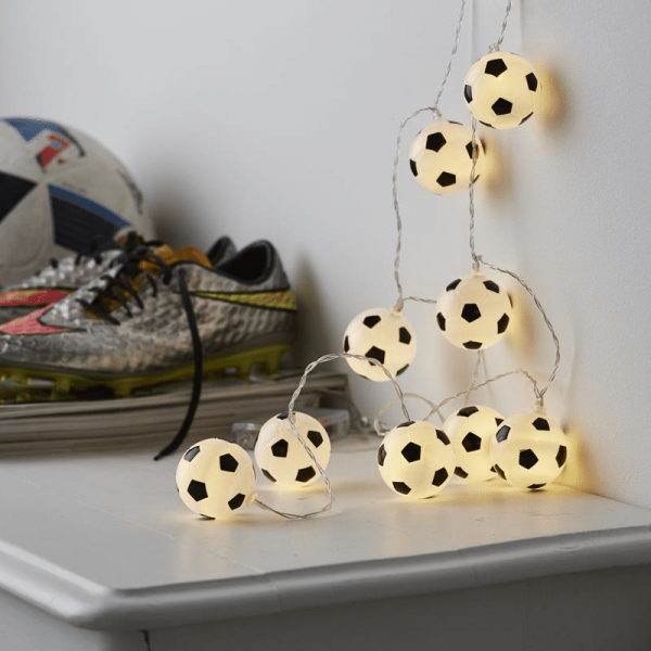 LED Lichterkette "GOAL" - 10 Fußbälle mit warmweißen LED - L: 1,35m - Batterie - Timer